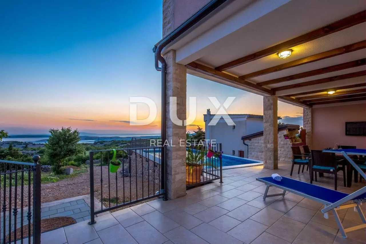 2-bedroom Villa In Jablanac, Croatia (260 M²)