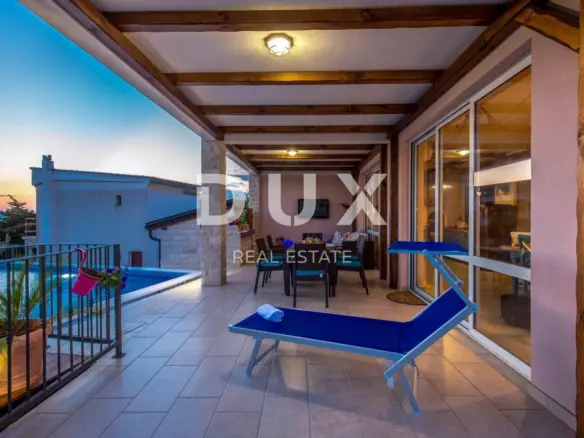 2-bedroom Villa In Jablanac, Croatia (260 M²)
