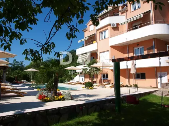 12-bedroom Villa In Oprić, Croatia (500 M²)