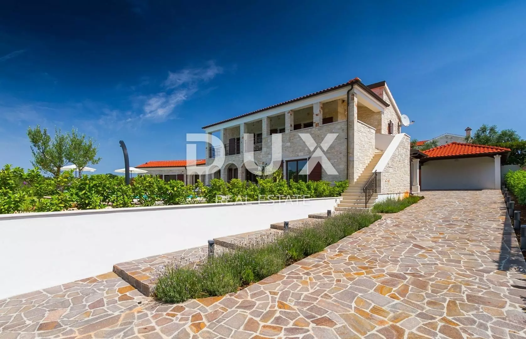 3-bedroom Detached House In Sveti Lovreč, Croatia (250 M²)