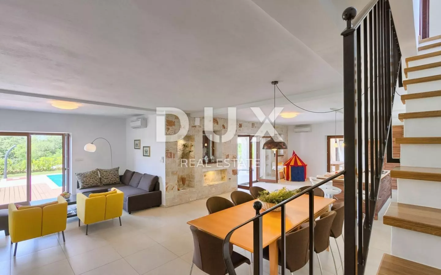 3-bedroom Detached House In Sveti Lovreč, Croatia (250 M²)