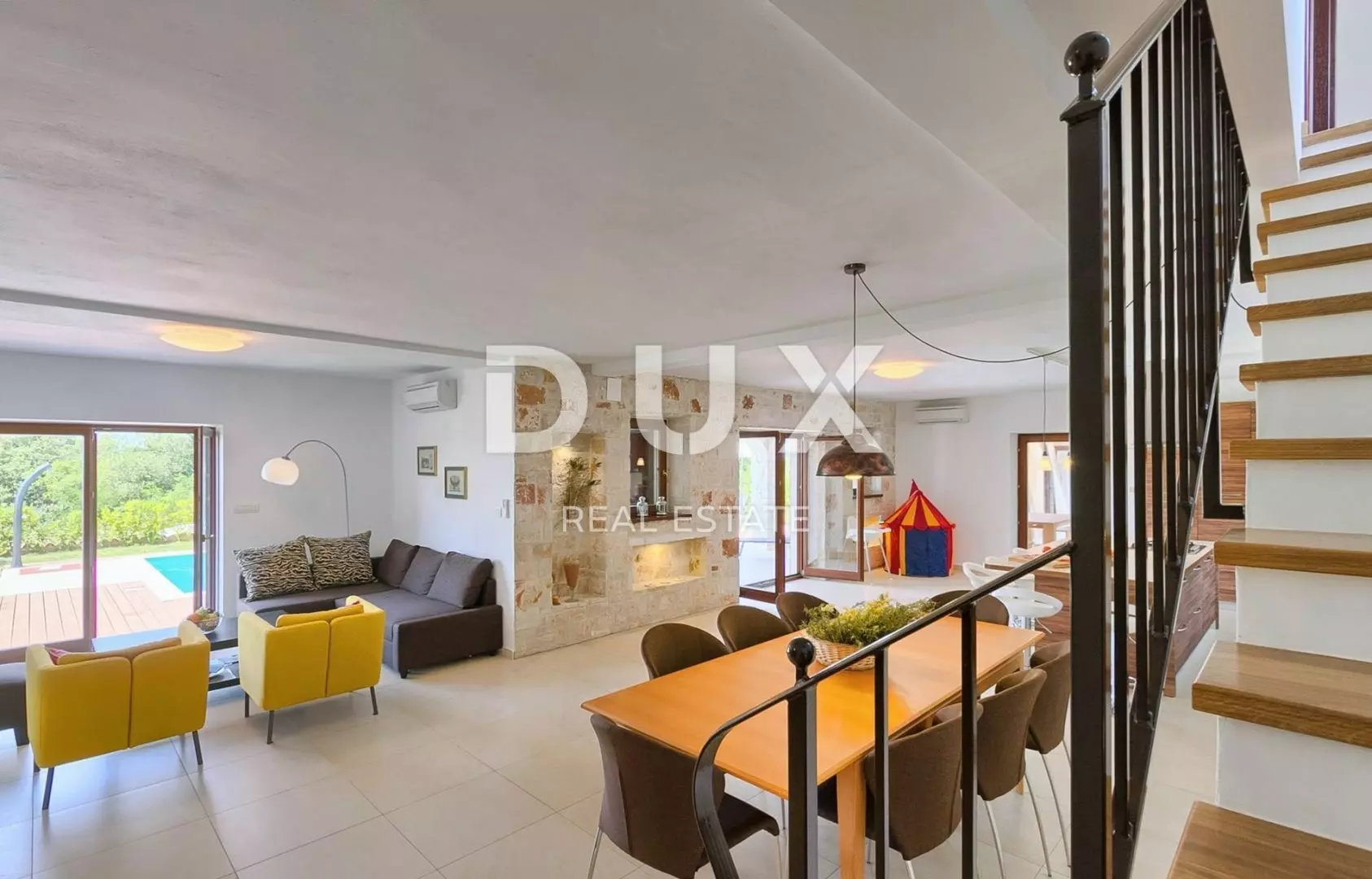 3-bedroom Detached House In Sveti Lovreč, Croatia (250 M²)