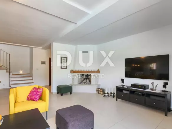 3-bedroom Detached House In Sveti Lovreč, Croatia (250 M²)
