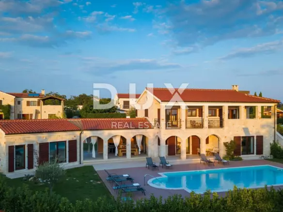 3-bedroom Detached House In Sveti Lovreč, Croatia (250 M²)