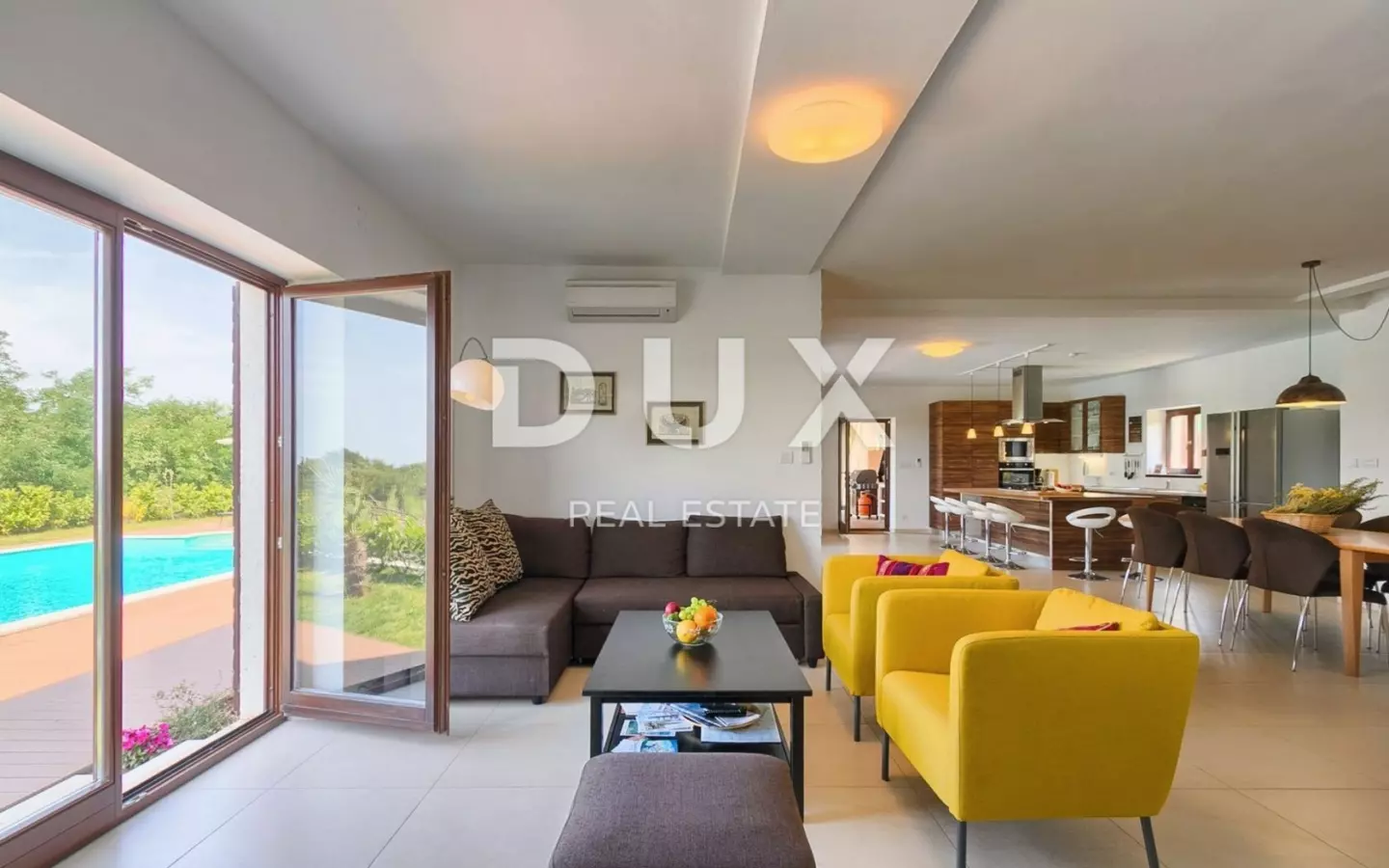 3-bedroom Detached House In Sveti Lovreč, Croatia (250 M²)