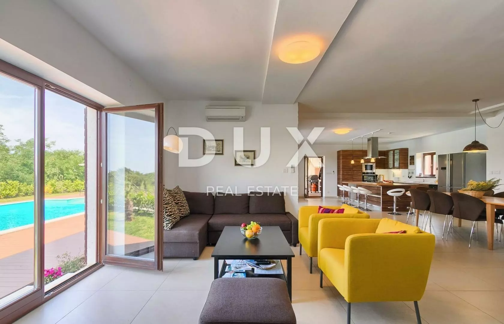 3-bedroom Detached House In Sveti Lovreč, Croatia (250 M²)