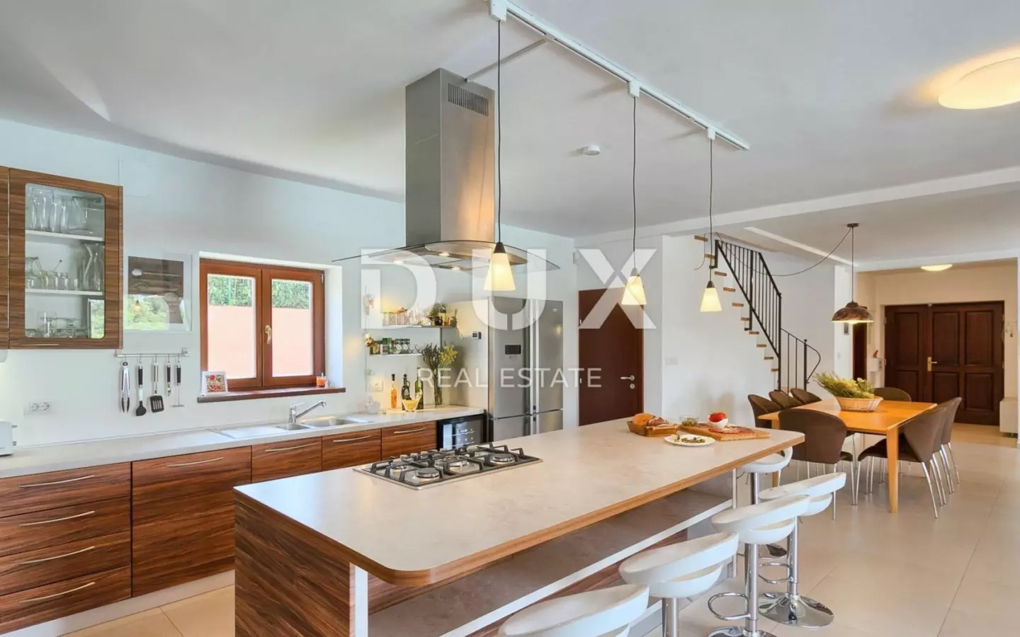 3-bedroom Detached House In Sveti Lovreč, Croatia (250 M²)