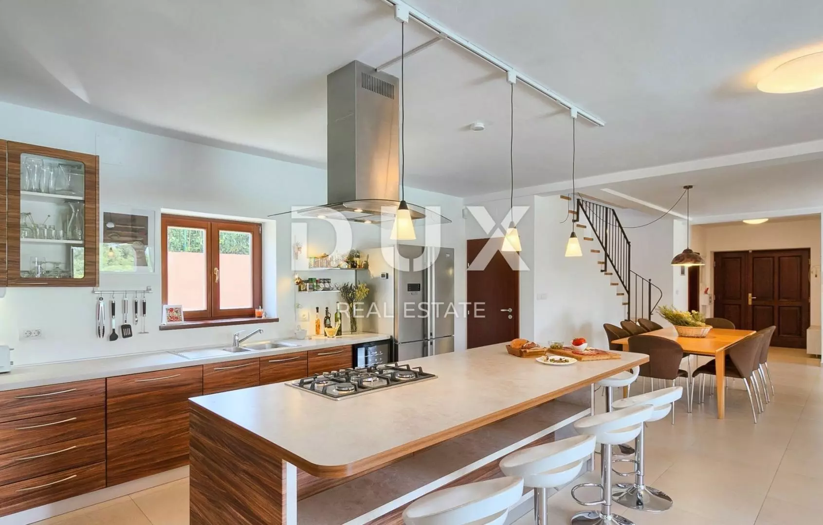 3-bedroom Detached House In Sveti Lovreč, Croatia (250 M²)