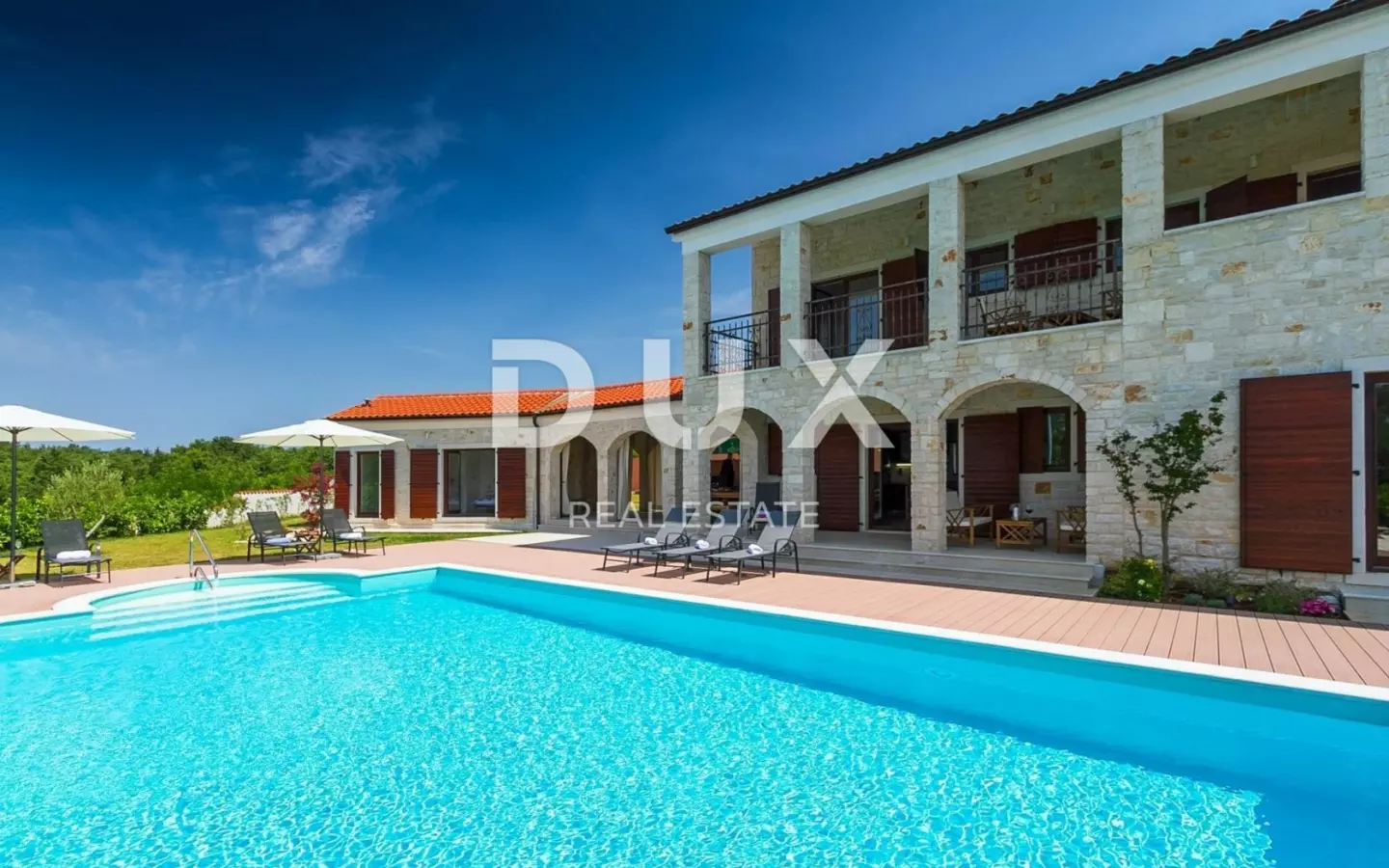 3-bedroom Detached House In Sveti Lovreč, Croatia (250 M²)