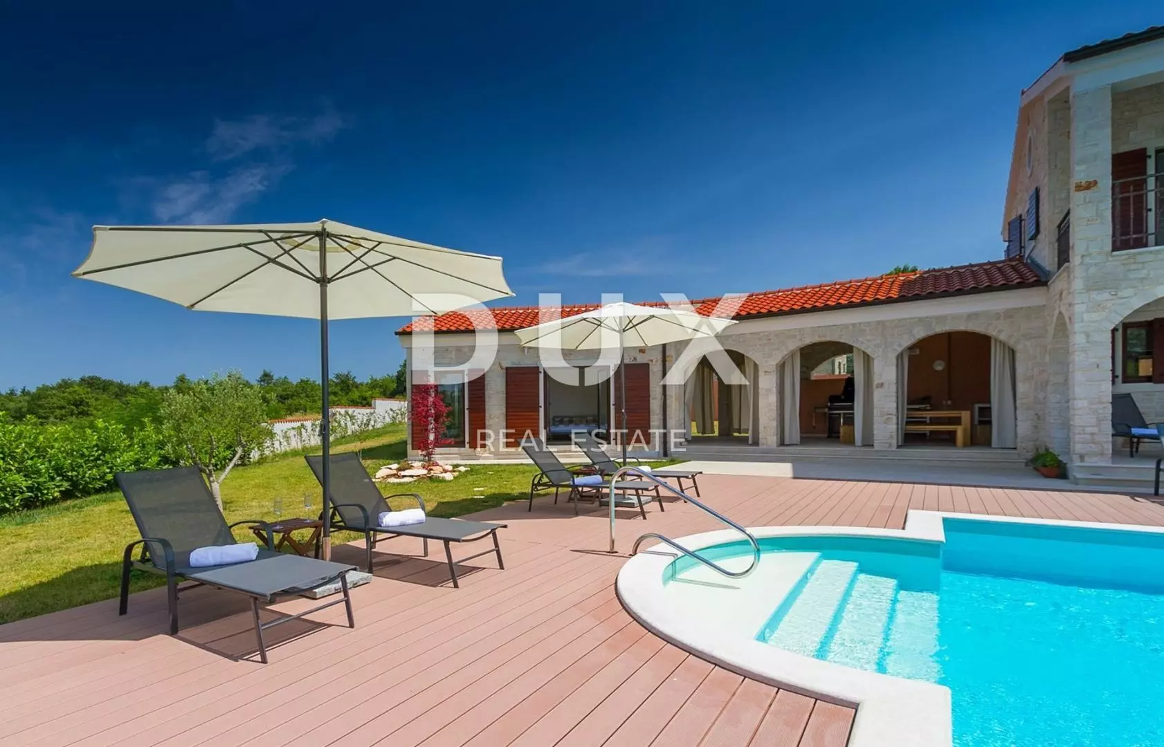 3-bedroom Detached House In Sveti Lovreč, Croatia (250 M²)
