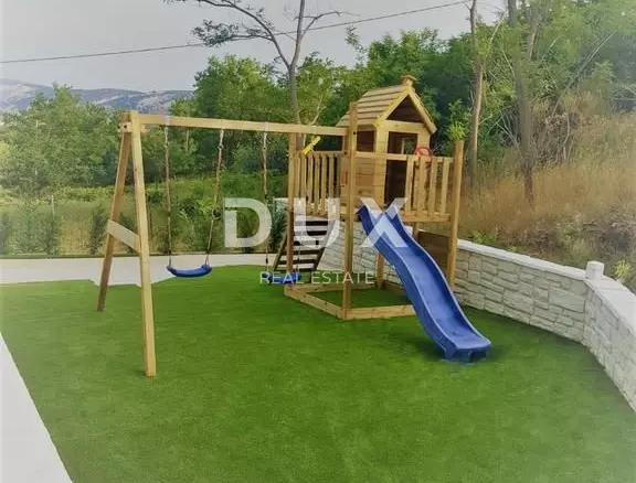 12-bedroom Villa In Lopar, Croatia (594 M²)