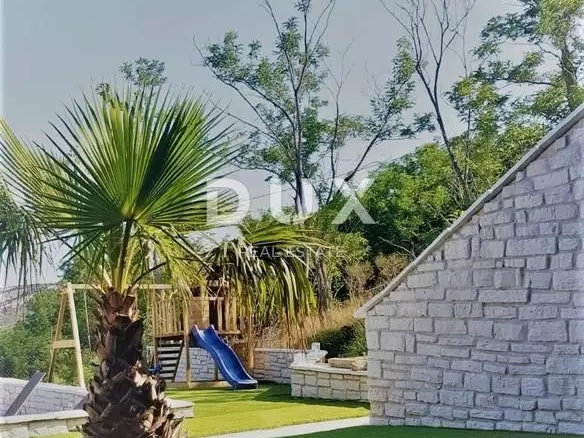 12-bedroom Villa In Lopar, Croatia (594 M²)