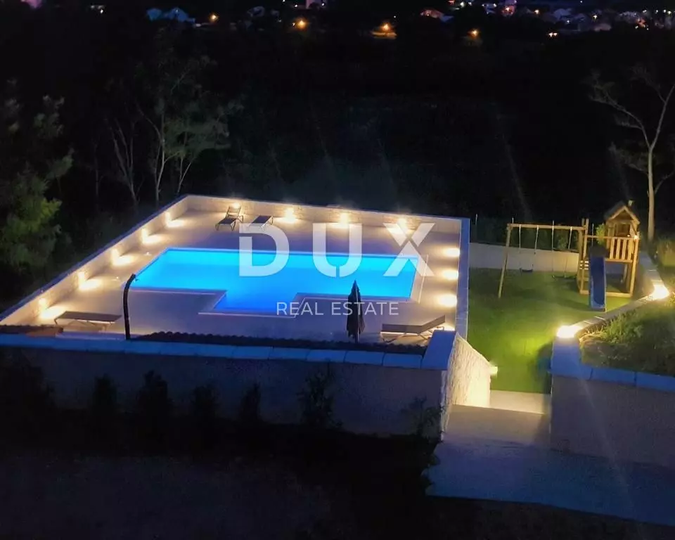 12-bedroom Villa In Lopar, Croatia (594 M²)