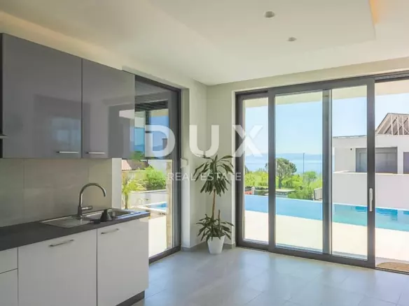 5-bedroom Villa In Kostrena, Croatia (330 M²)