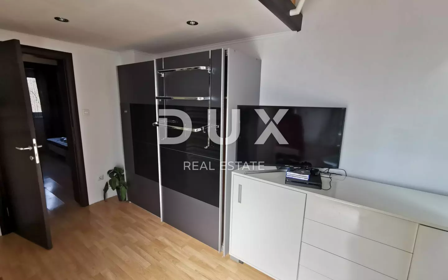 2-bedroom Apartment In Brešca, Croatia (91,25 M²)