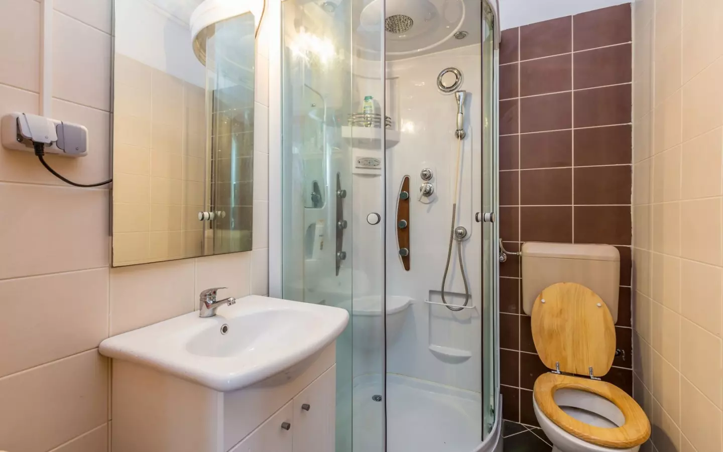 4-bedroom Apartment In Njivice, Croatia (148 M²)