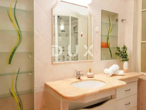 3-bedroom Apartment In Opatija – Centar, Croatia (200 M²)