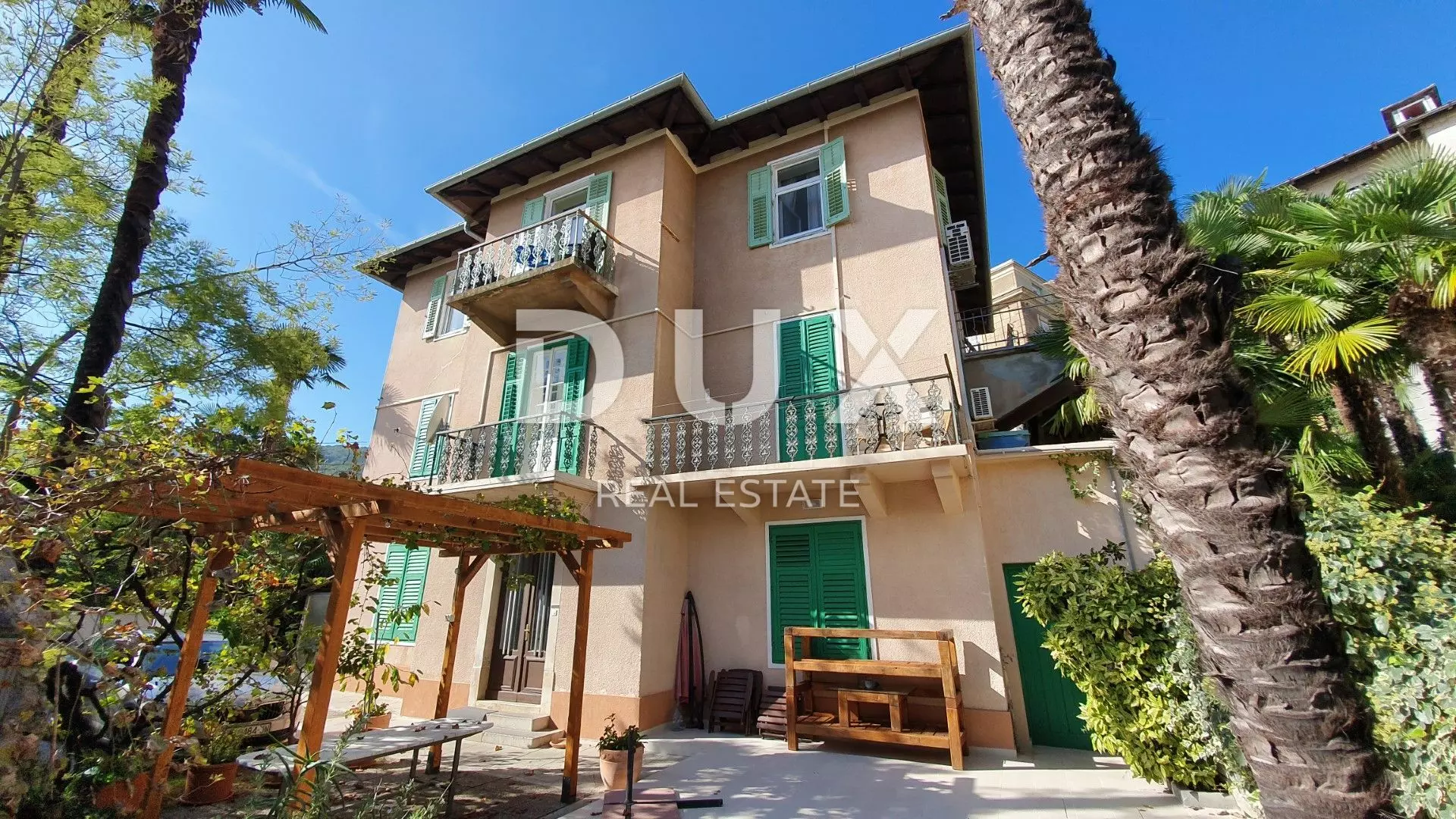 3-bedroom Apartment In Opatija – Centar, Croatia (200 M²)
