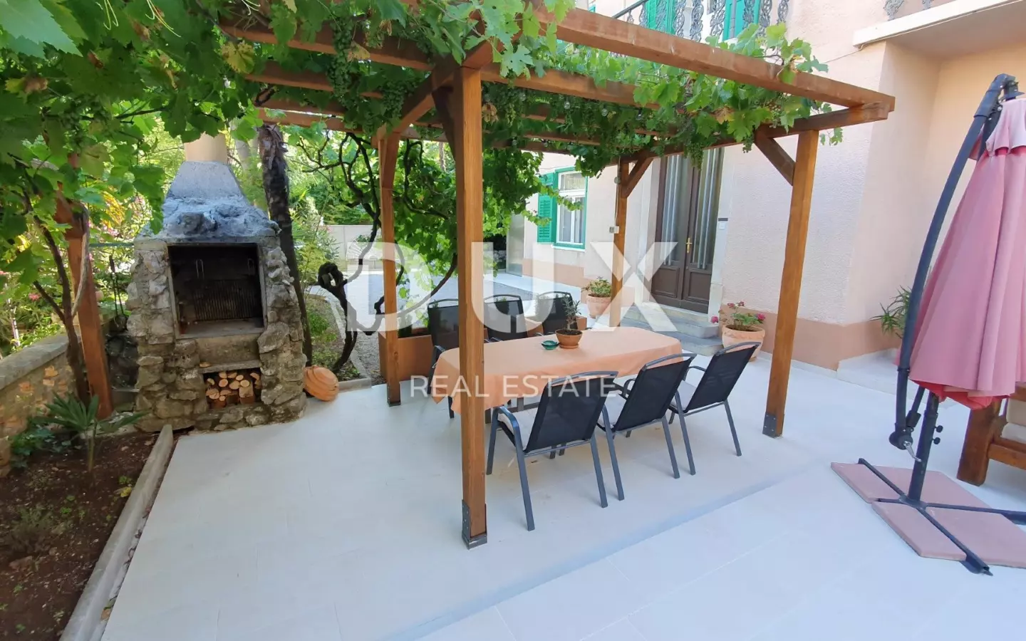 3-bedroom Apartment In Opatija – Centar, Croatia (200 M²)