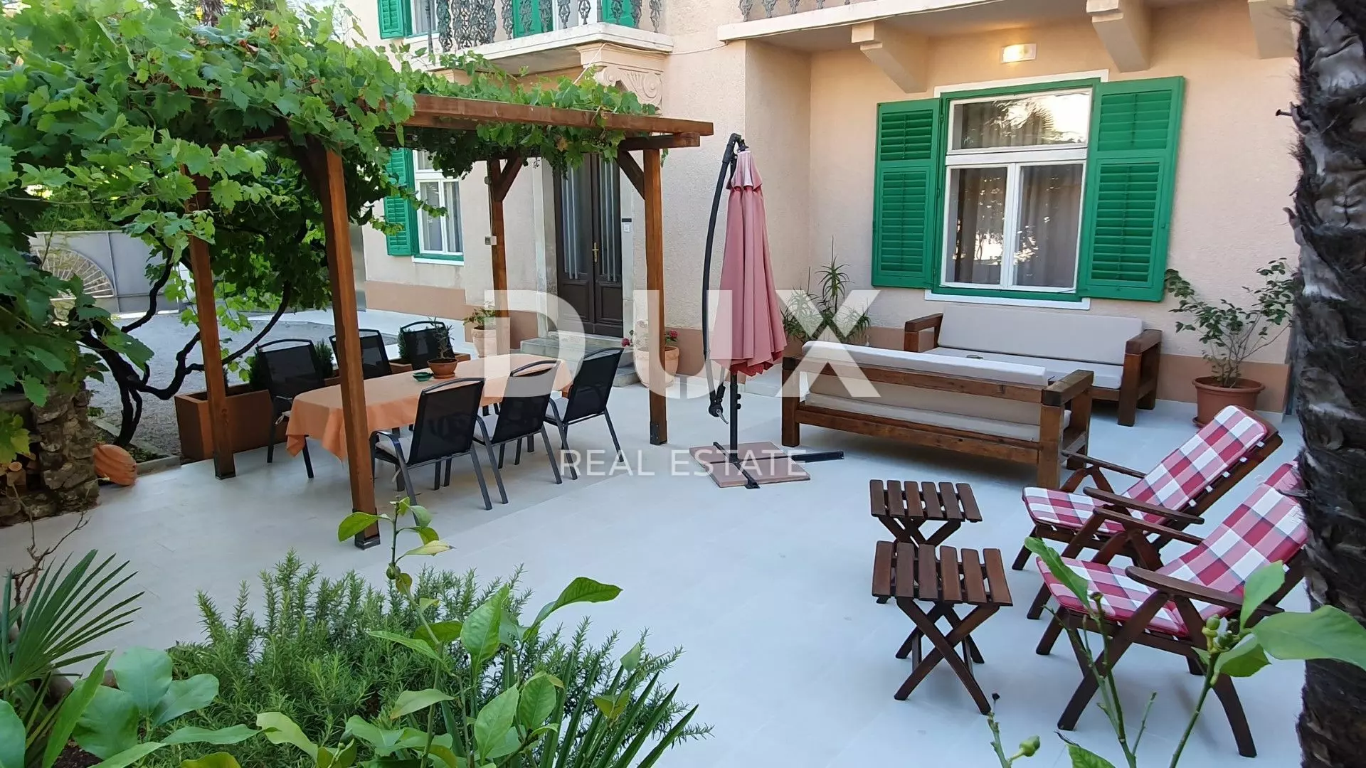3-bedroom Apartment In Opatija – Centar, Croatia (200 M²)