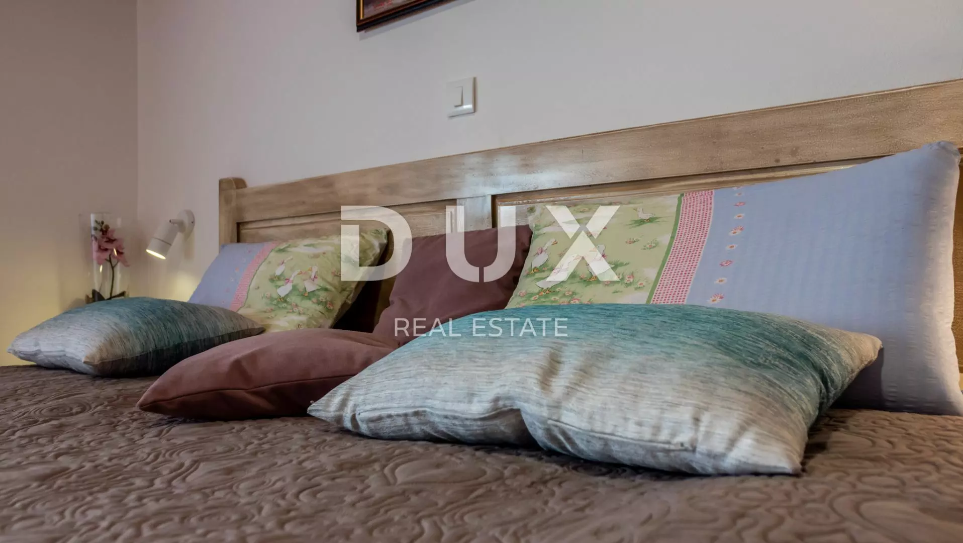 1626174589_app-1-18-b20ec8 20-bedroom Detached House In Peroj, Croatia (650 M²)