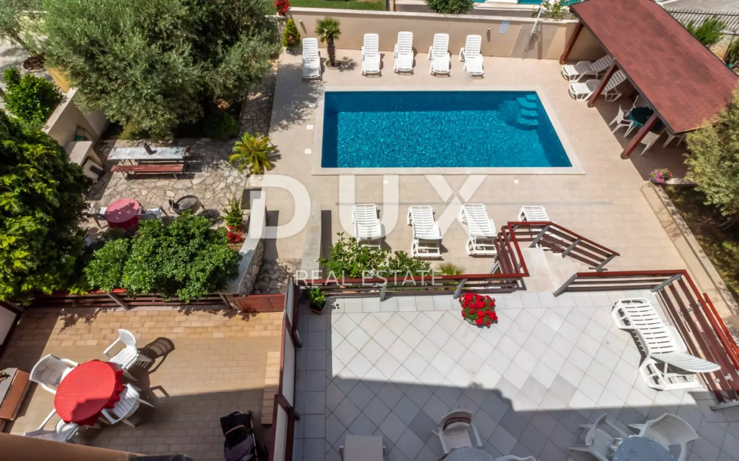 20-bedroom Detached House In Peroj, Croatia (650 M²)