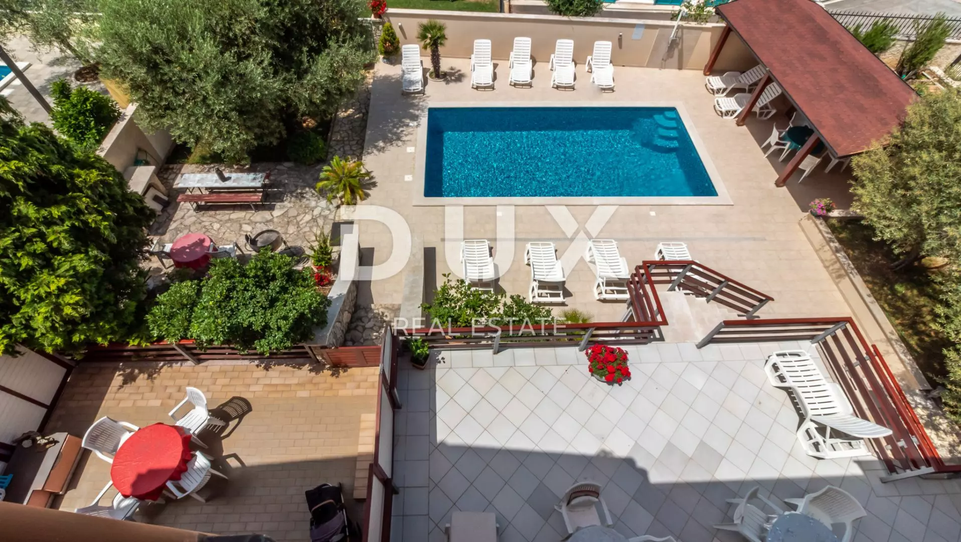 1626174972_app-4-42-fcfe1f 20-bedroom Detached House In Peroj, Croatia (650 M²)