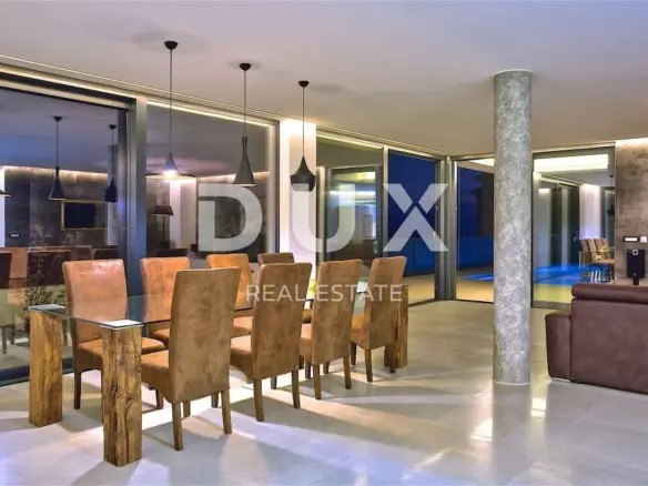 5-bedroom Villa In Višnjan, Croatia (370 M²)