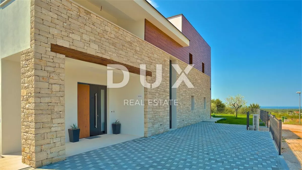 5-bedroom Villa In Višnjan, Croatia (370 M²)