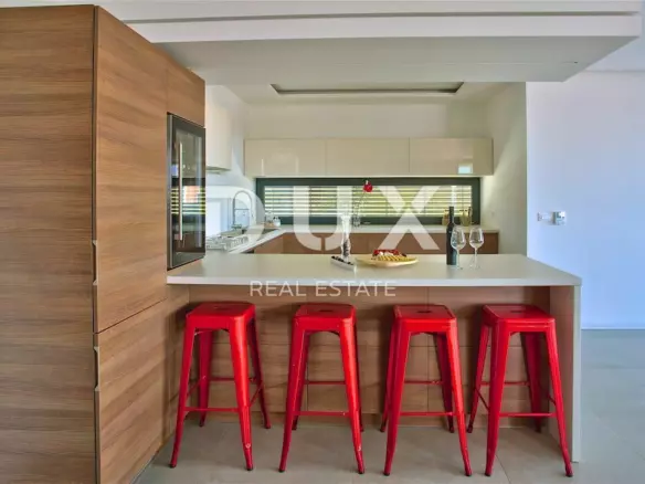 5-bedroom Villa In Višnjan, Croatia (370 M²)