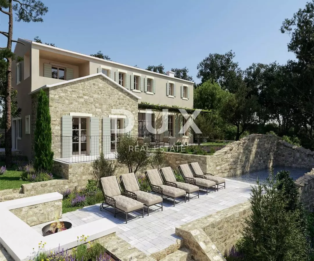 4-bedroom Villa In Brtonigla, Croatia (270 M²)