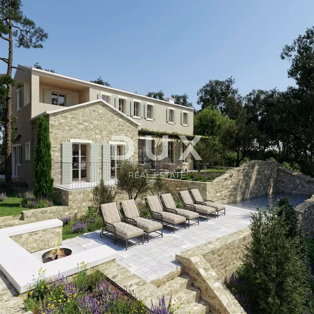 4-bedroom Villa In Brtonigla, Croatia (270 M²)