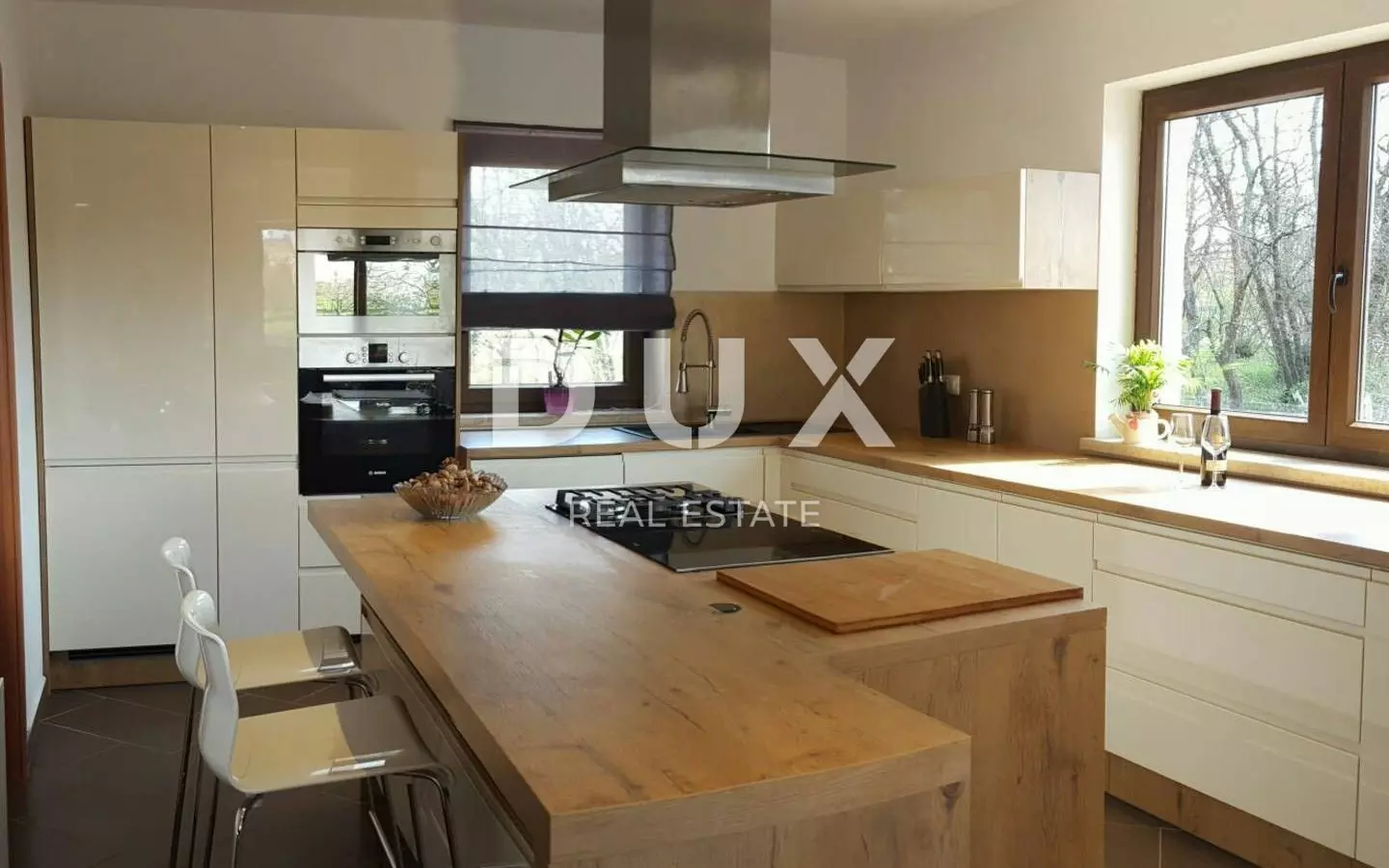 4-bedroom Villa In Rovinjsko Selo, Croatia (385 M²)