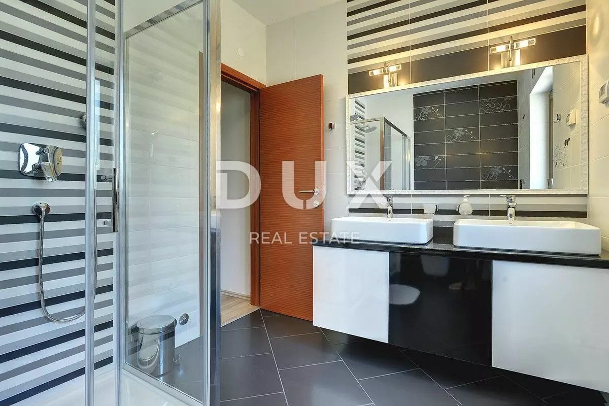 4-bedroom Villa In Rovinjsko Selo, Croatia (385 M²)