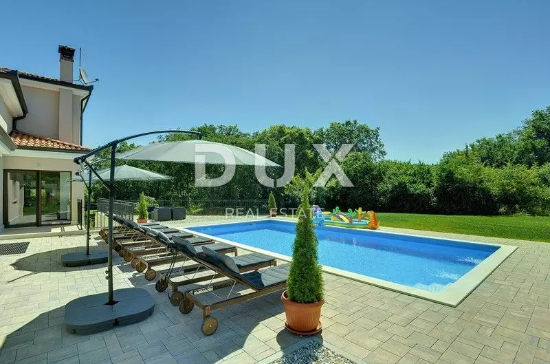 4-bedroom Villa In Rovinjsko Selo, Croatia (385 M²)