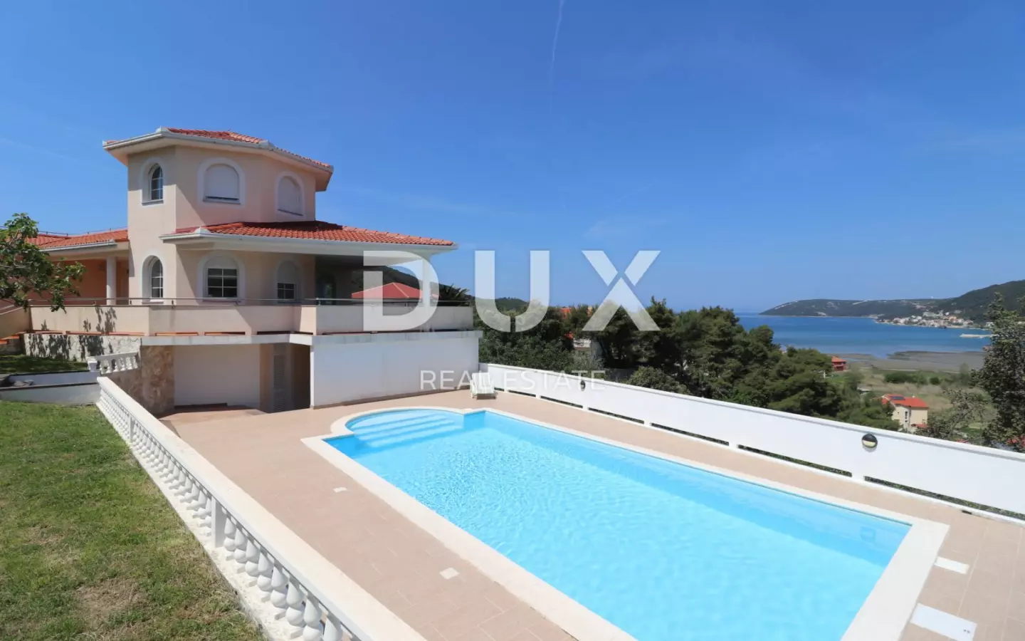 5-bedroom Villa In Supetarska Draga, Croatia (410 M²)