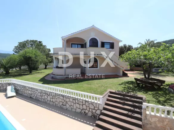 5-bedroom Villa In Supetarska Draga, Croatia (410 M²)