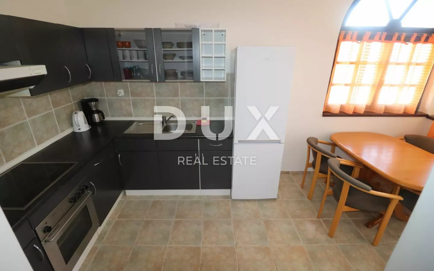 5-bedroom Villa In Supetarska Draga, Croatia (410 M²)