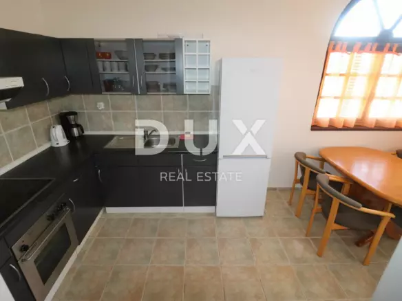 5-bedroom Villa In Supetarska Draga, Croatia (410 M²)
