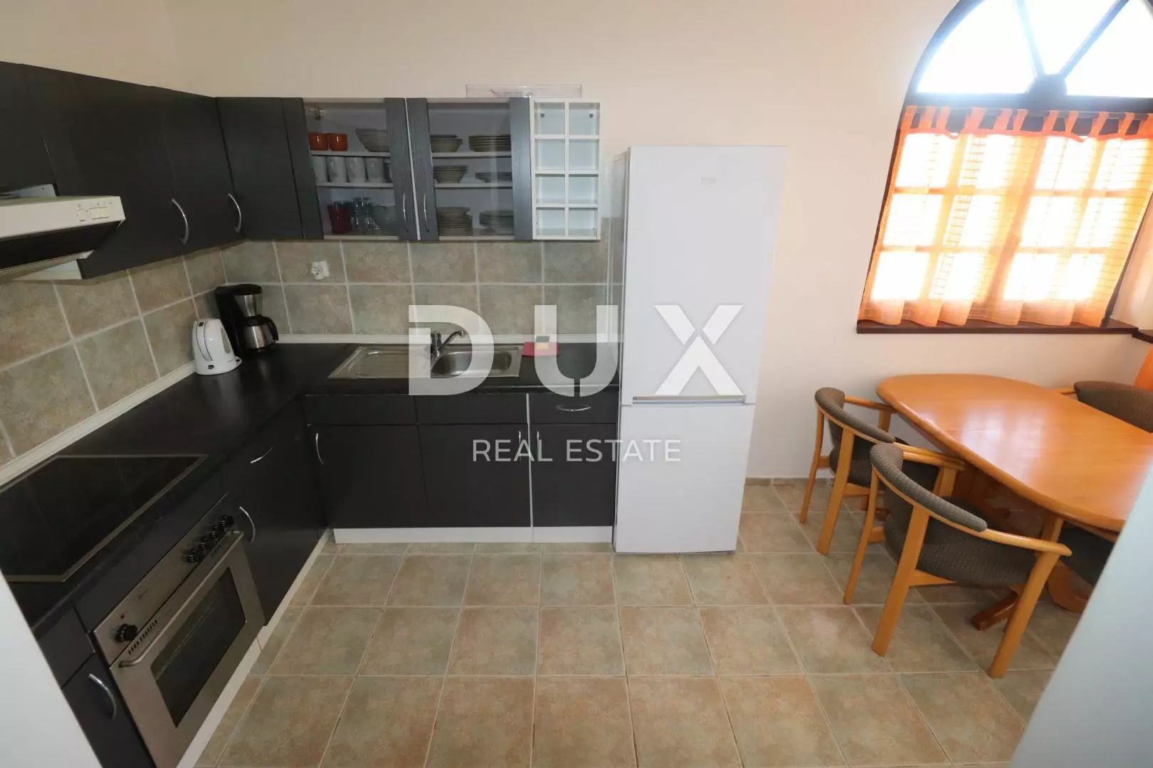 5-bedroom Villa In Supetarska Draga, Croatia (410 M²)