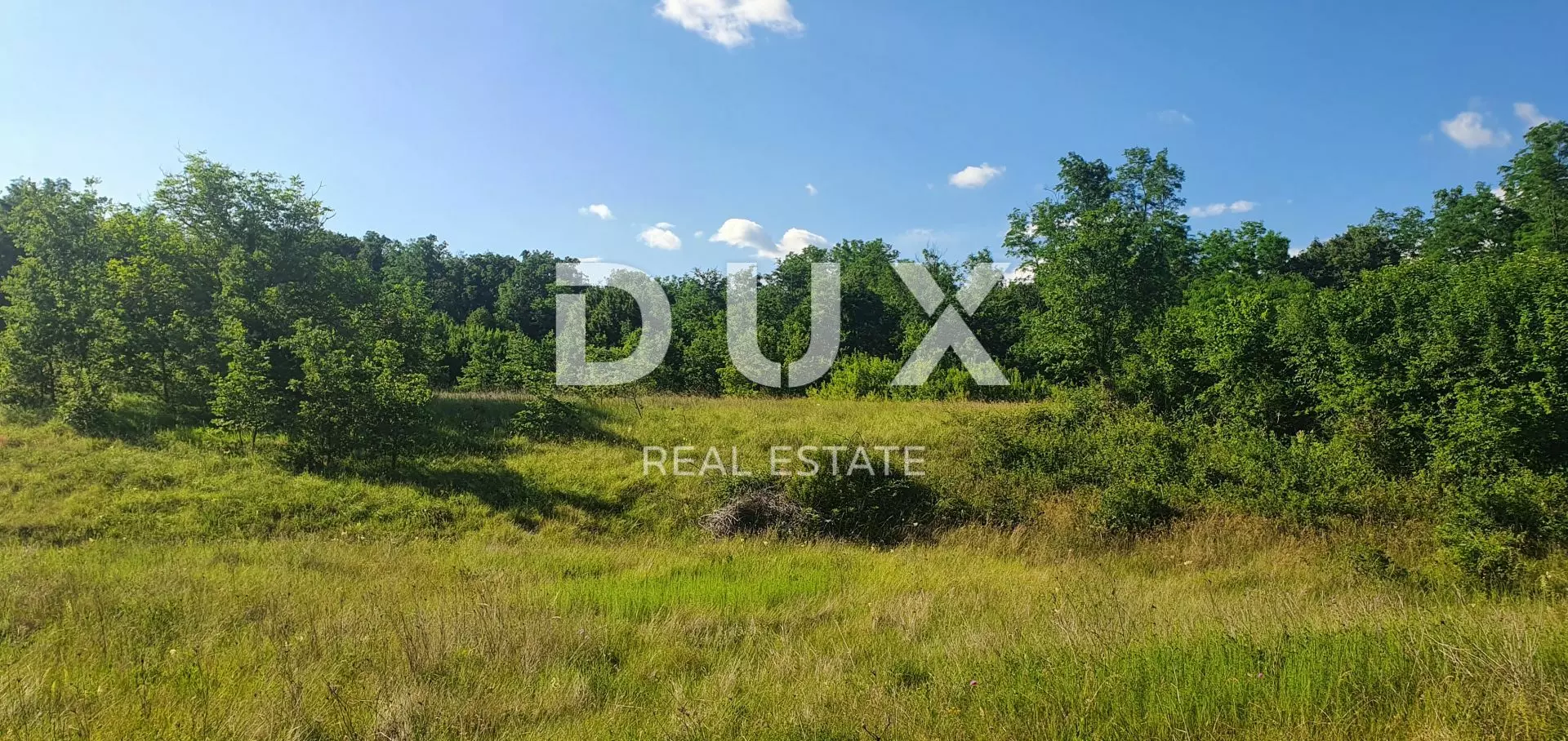 1655123851_20220610_174419-f9d24a Land In Labin, Croatia (896 M²)