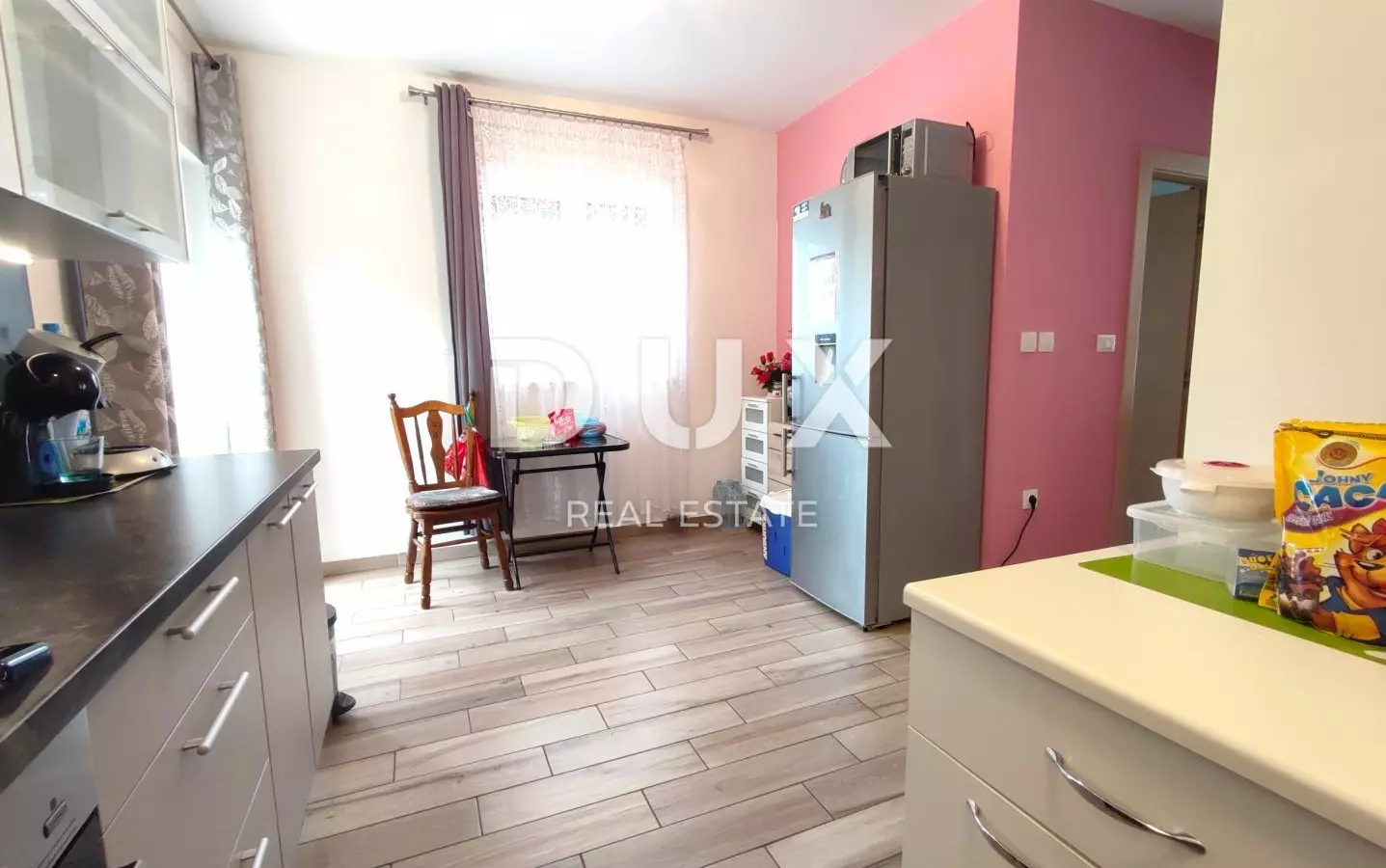 3-bedroom Apartment In Banjole, Croatia (127 M²)