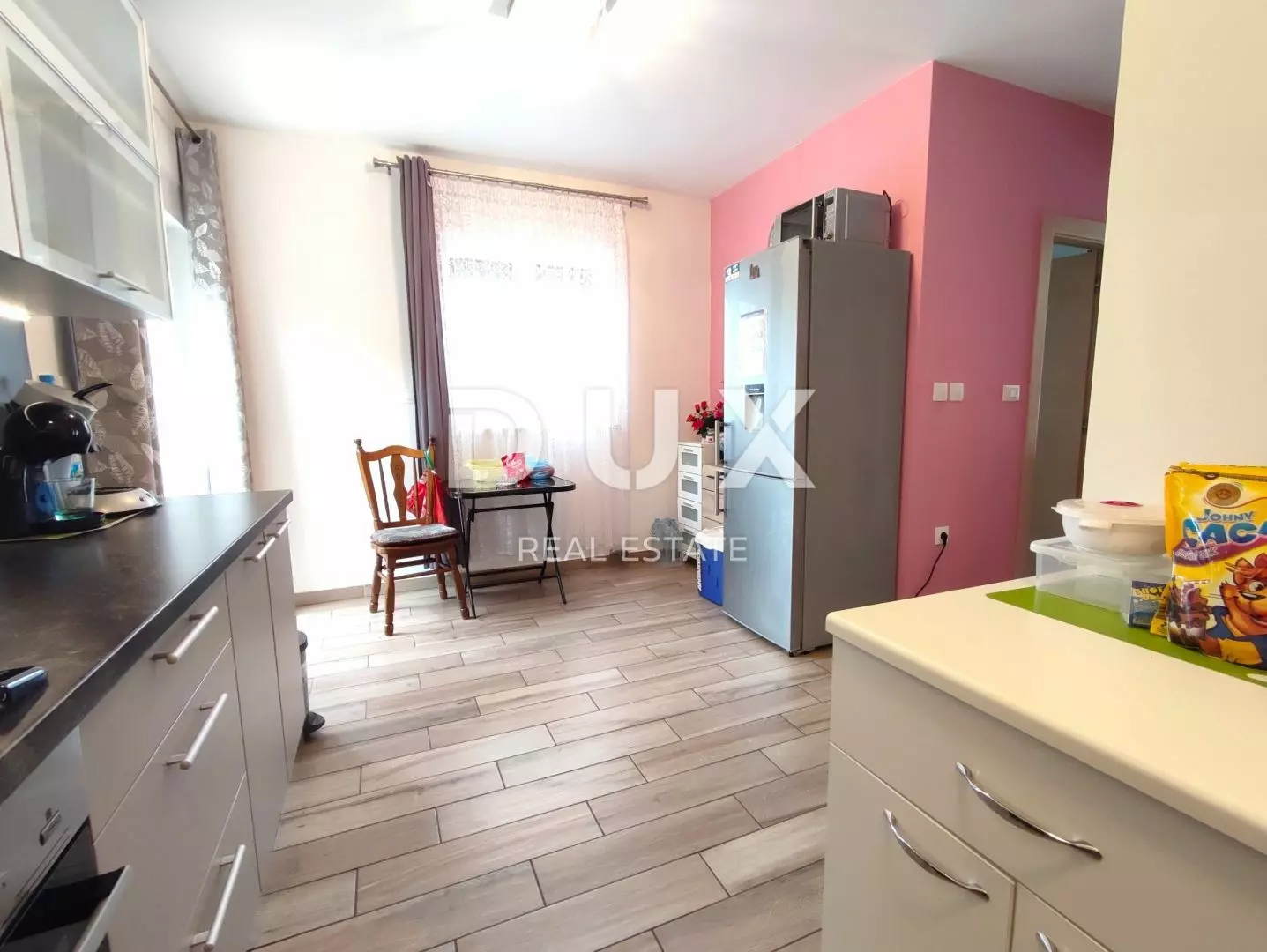 3-bedroom Apartment In Banjole, Croatia (127 M²)