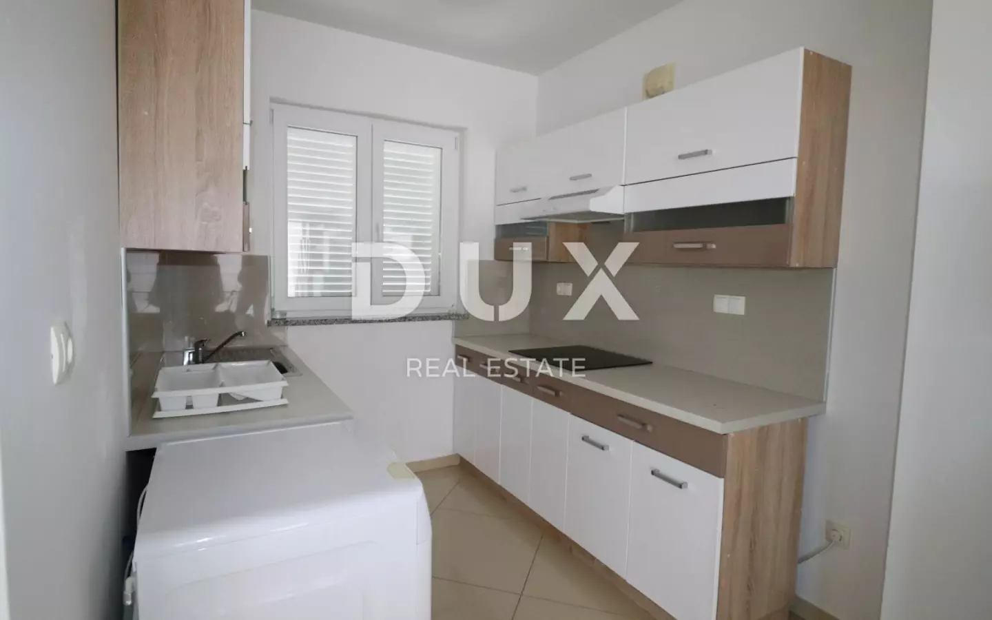 2-bedroom Apartment In Klenovica, Croatia (97 M²)