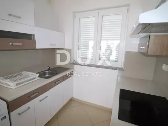 2-bedroom Apartment In Klenovica, Croatia (97 M²)