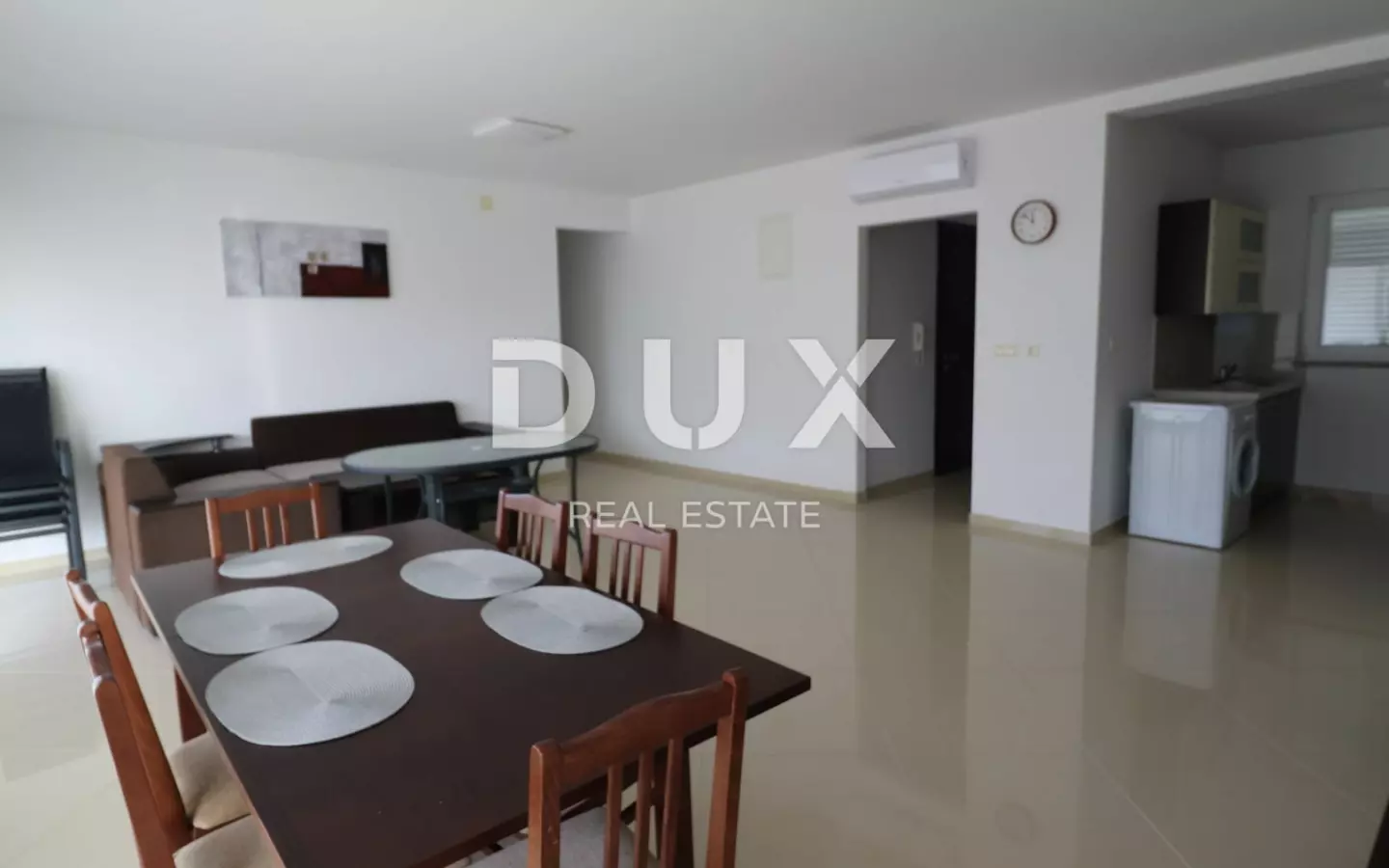 2-bedroom Apartment In Klenovica, Croatia (97 M²)