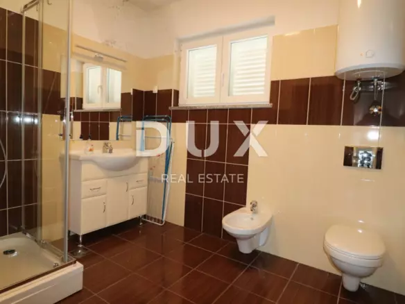2-bedroom Apartment In Klenovica, Croatia (97 M²)