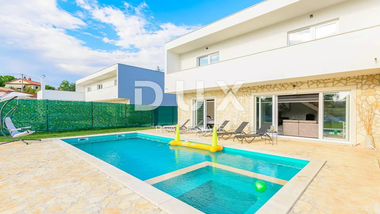 4-bedroom Villa In Juršići, Croatia (243 M²)