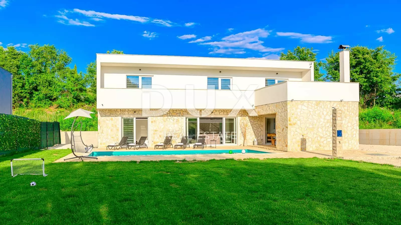 4-bedroom Villa In Juršići, Croatia (243 M²)