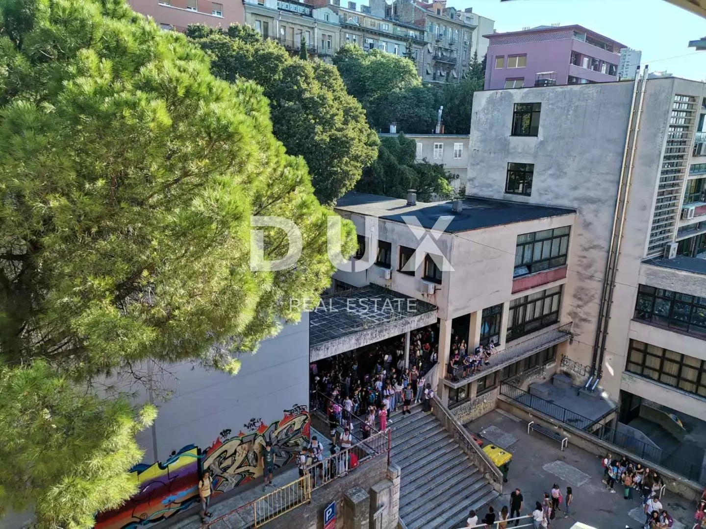 1681893394_1681891945651-dc8a7e 2-bedroom Apartment In Belveder, Croatia (66 M²)
